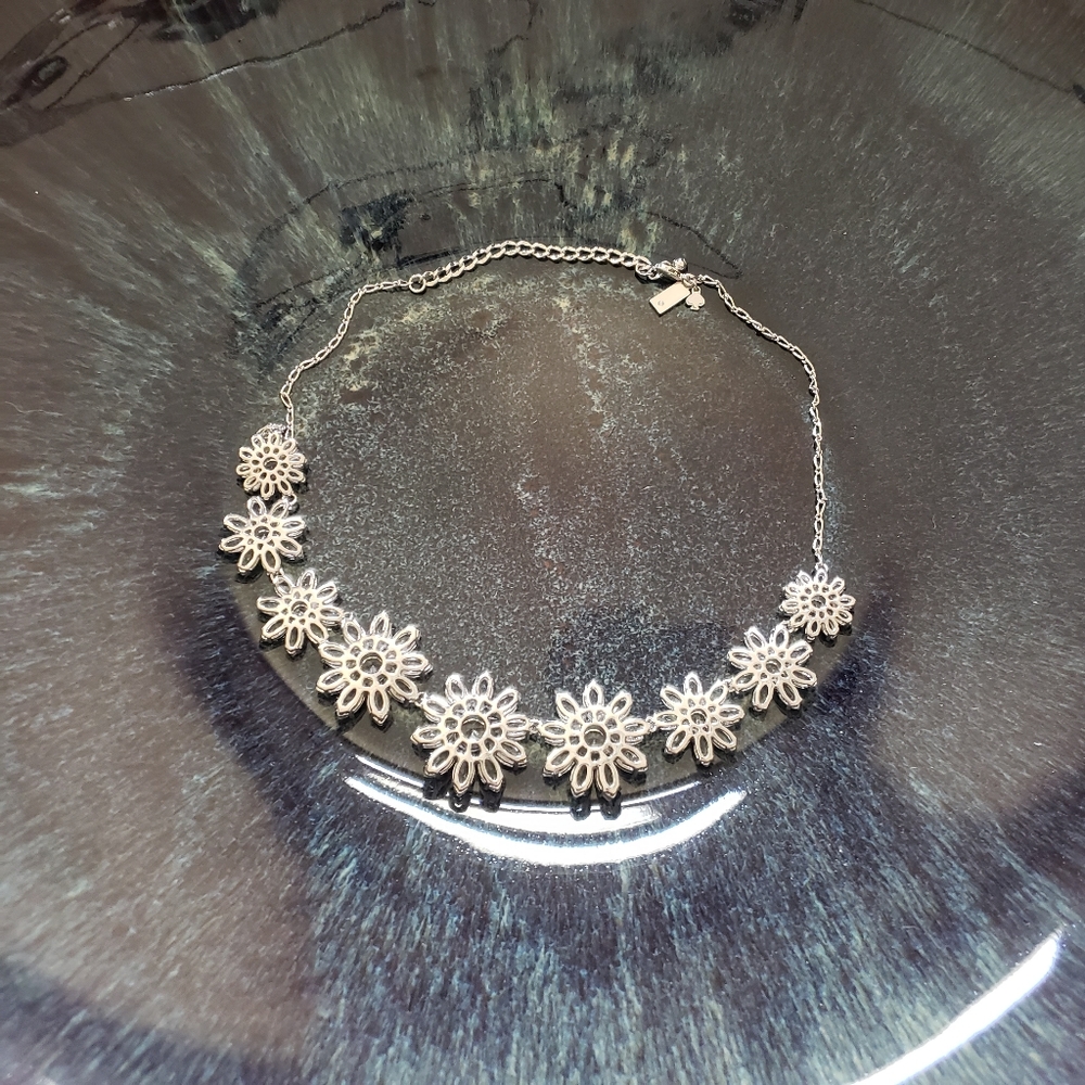 Kate Spade Crystal Gardens Necklace NWOT - Picture 3 of 7